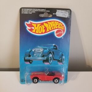Hot Wheel Classic Cobra Red Convertible 1987 Toy Car Unopen